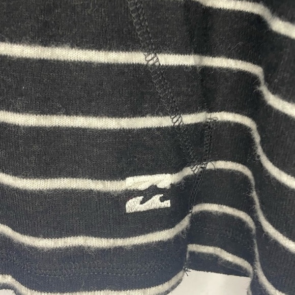 NWOT Billabong Black White Striped Soft Cozy Long Sleeve Hoodie, Small NEW - Picture 2 of 4